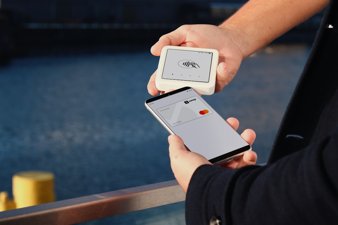 Contactless payment using mobile phone